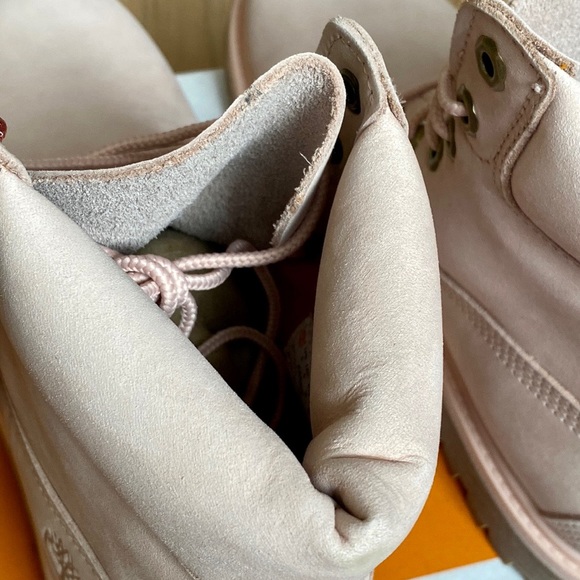 🆕🔥 TIMBERLAND® Women’s 6-Inch Premium Waterproof Boot Sz 8 M LIGHT PINK - Picture 15 of 15
